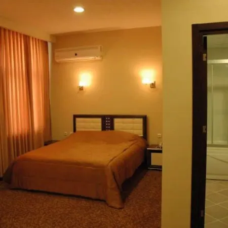 Grand Adanus Hotel